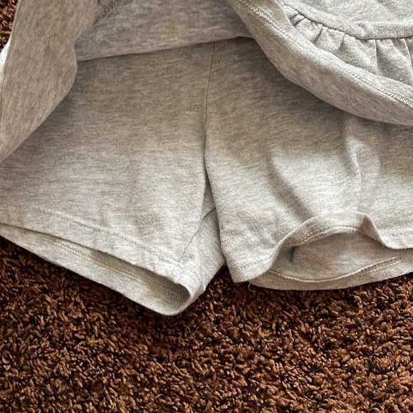 Girls shorts - Picture 2 of 6